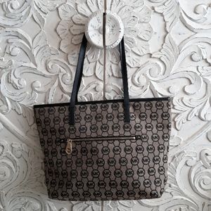 Michael Kors Montauk